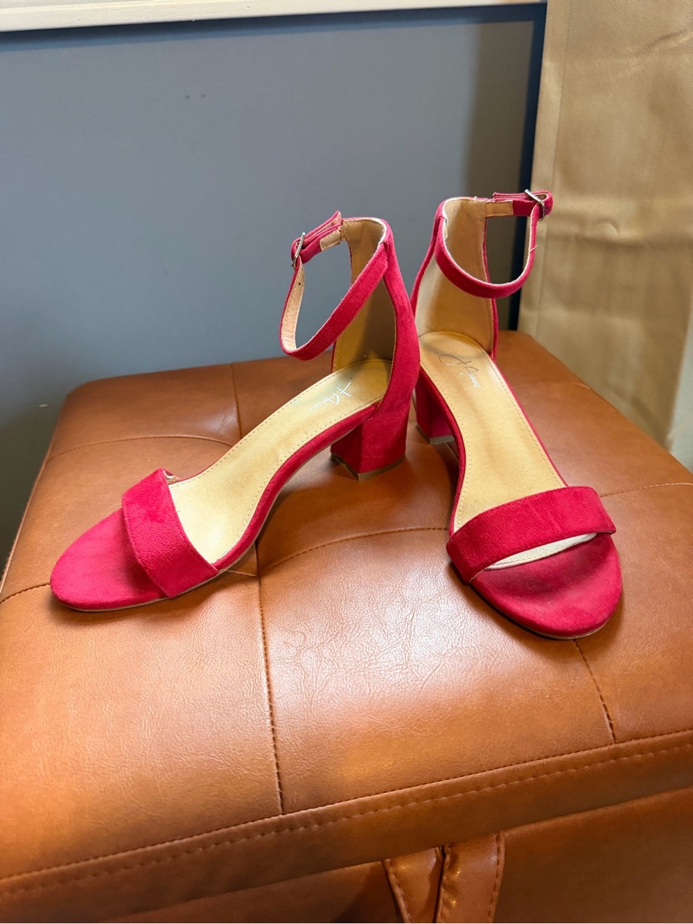 Women’s red heels